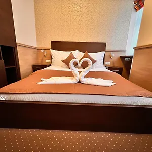 ホテル セントラル 21, ブダペスト