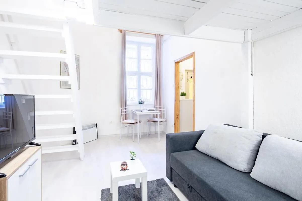 Cute Central Studio For Couples Budapesta Apartament